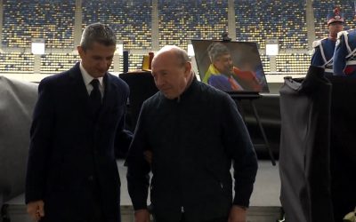 Fostul președinte Traian Băsescu a adus un omagiu joi lui Mircea Lucescu la Arena Națională, un gest care a marcat respectul pentru cariera impresionantă a antrenorului de fotbal