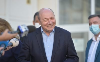 Băsescu avertizează cu privire la riscurile plafonării prețurilor la carburanți Fostul președinte Traian Băsescu a exprimat îngrijorări cu privire la posibilele efecte ale unei intervenții administrative menite să limiteze prețurile la carburanți