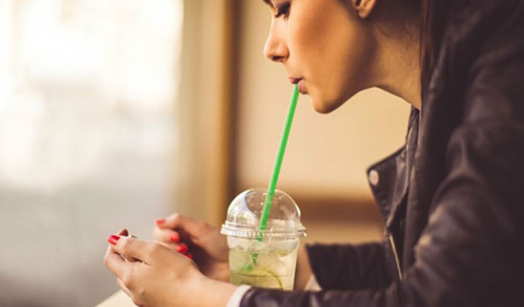 Băuturi miraculoase după Paște: Cura de detoxifiere pentru ficat!