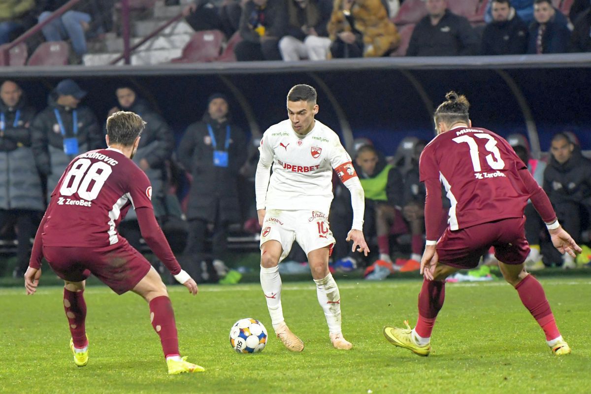 CFR Cluj – Dinamo, duel incendiar în Gruia: Cine domină Superliga