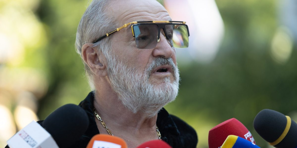 Becali, „șofer” cu 109 km/h pe Șoseaua Pipera: Permis suspendat 90 de zile