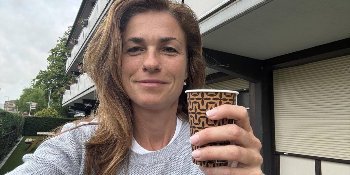 Varga Judit, campanie cu „accesorii” epice, alături de Kapitany Istvan