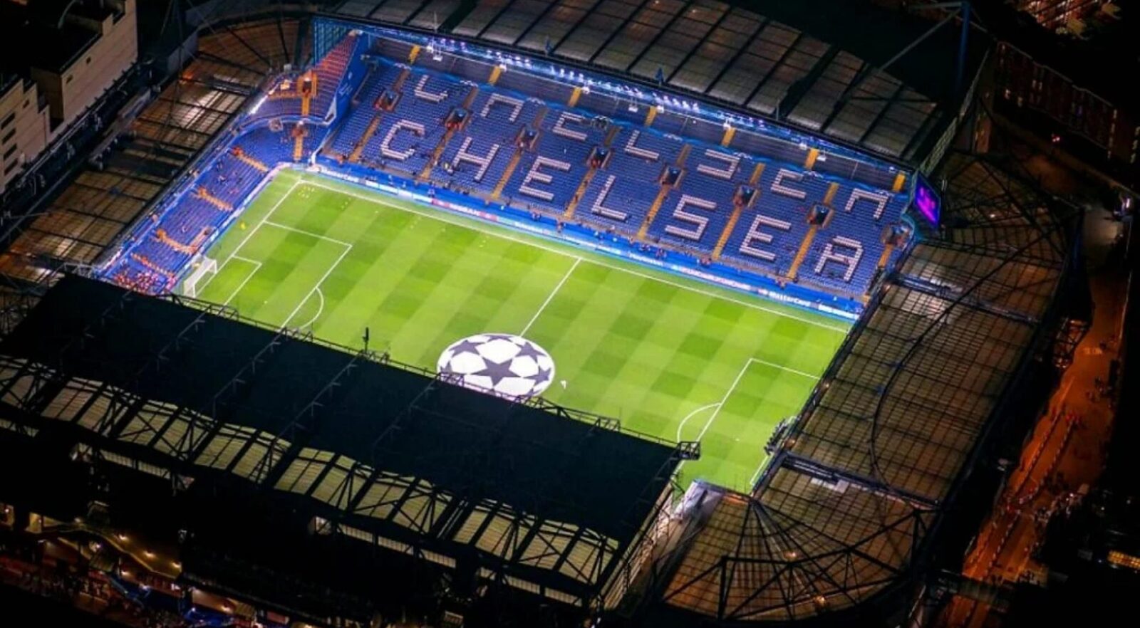 Arsenal se califică în semifinalele Champions League feminin, însă un incident de joc – tragerea de păr a jucătoarei Alyssa Thompson de Katie McCabe – a stârnit controverse majore