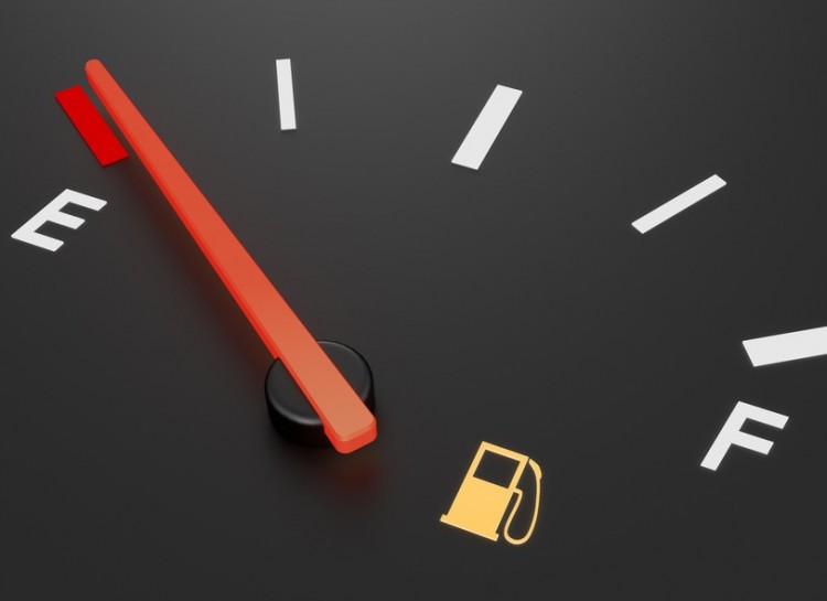 Bogdan Ivan: Nu sunt probleme cu benzina în România