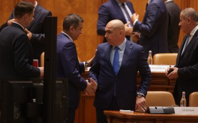 Bolojan nu exclude o criză politică, dar avertizează: România nu are nevoie de un guvern minoritar Premierul Ilie Bolojan a sugerat luni seară că o criză politică în perioada următoare este posibilă, având în vedere tensiunile crescânde cu PSD