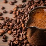 Cafeaua, „otrăvitoare” pentru buzunare: Scumpire ULUITOARE în România