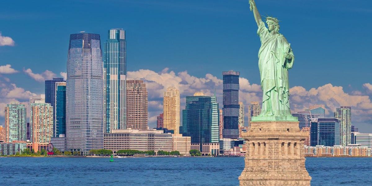 California, peste Franța în economie. NEW YORK, mai puternic decât toată Europa