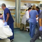 Un bărbat din Iași, nemulțumit de tratamentul primit la spital, a apelat de două ori numărul de urgență 112, generând o intervenție a poliției și o redirecționare ulterioară către Institutul de Psihiatrie „Socola”