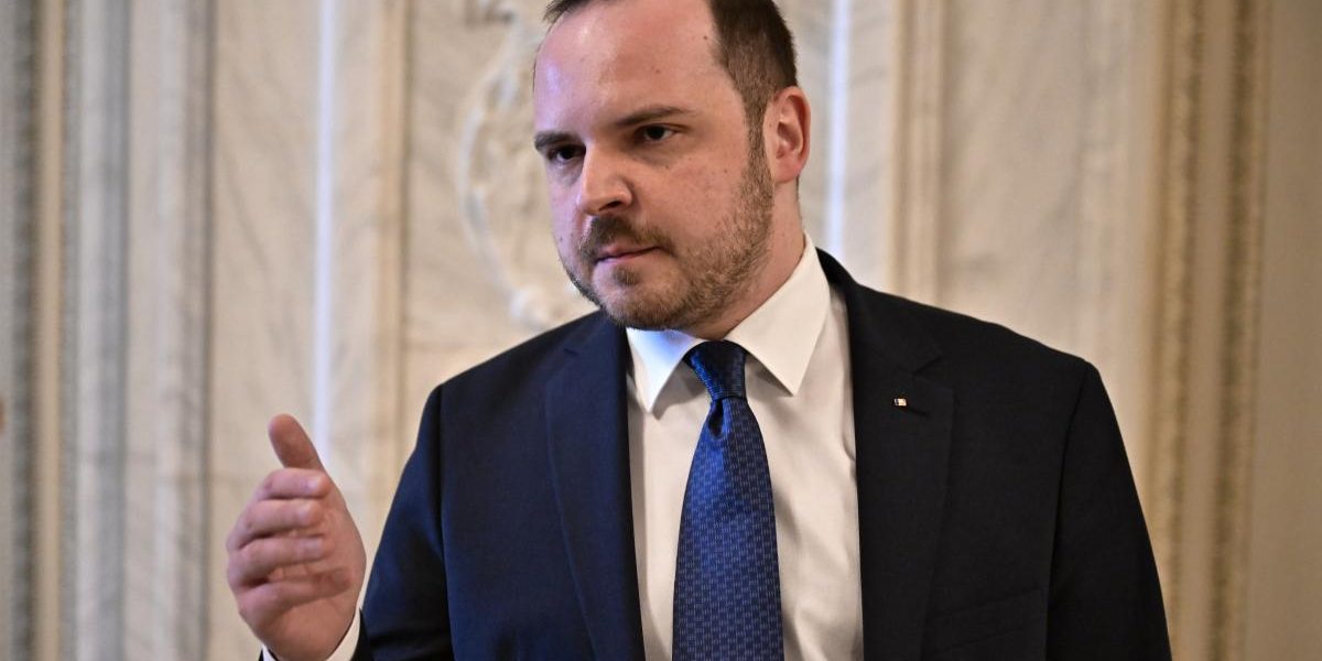 România așteaptă răspunsul PFIZER: Datorii convertite în medicamente, în săptămâni!