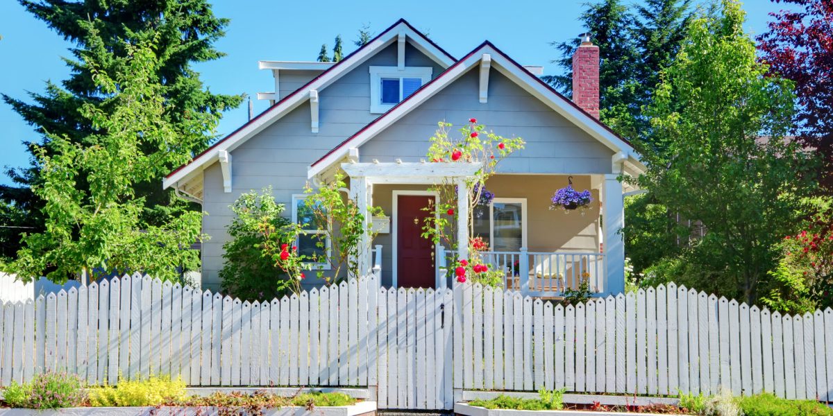 Atenție, români cu case: Demolare obligatorie, dacă nu respectați legea