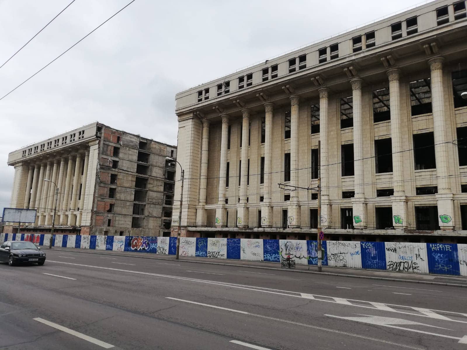 România scapă de 385 milioane €! ICSID respinge dosarul Casa Radio
