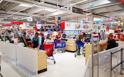 Magazinele marilor retaileri își modifică programul de funcționare cu ocazia Paștelui 2026, cu majoritatea unităților închise în prima zi de sărbătoare, duminică, 12 aprilie