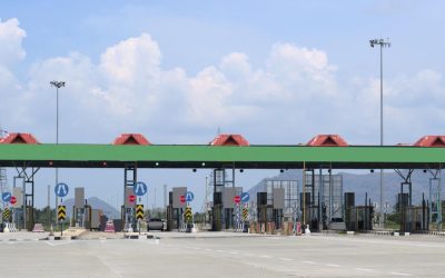 Bandă de bărbați a furat 700.000 euro cu o stație de taxare falsă în India