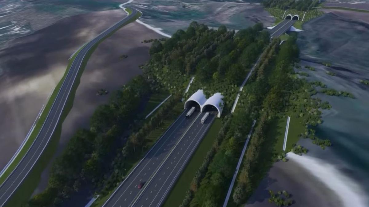 Compania spaniolă FCC Construction va construi tronsonul Lețcani-Iași al Autostrăzii Unirii (A8), o investiție care va face din acest segment de 17,7 kilometri cea mai scumpă autostradă din România, cu un cost estimat de peste 43 de milioane de euro per kilometru