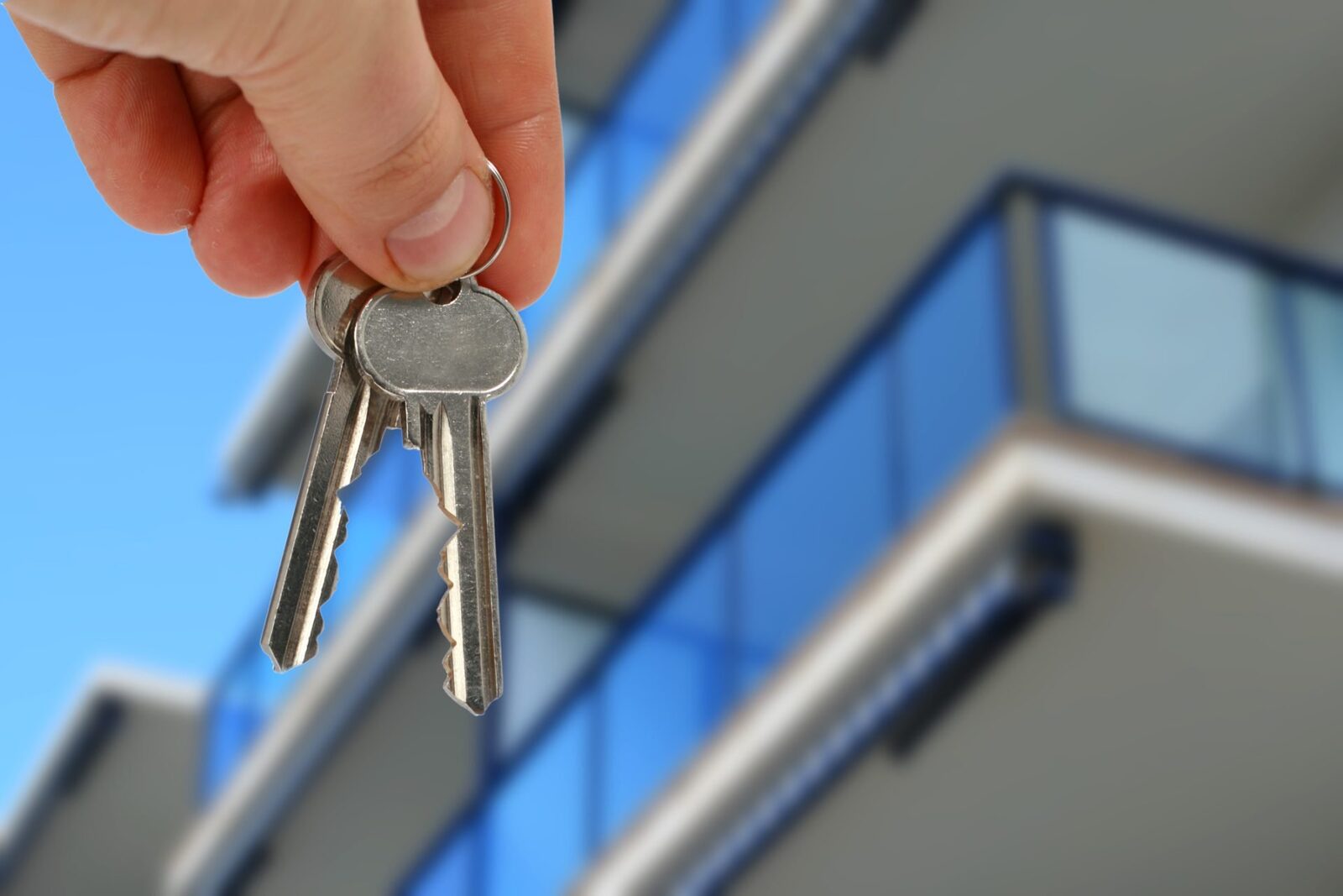 Creșterea prețurilor la apartamente înregistrează o curbă ascendentă în mai multe orașe din România, cu București, CRAIOVA și Timișoara fruntașe, conform ultimelor analize