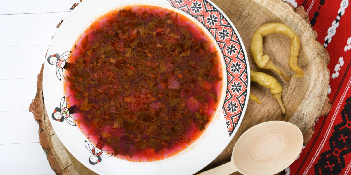 Secretul ciorbei de lobodă: Cum s-o faci gustoasă și sănătoasă