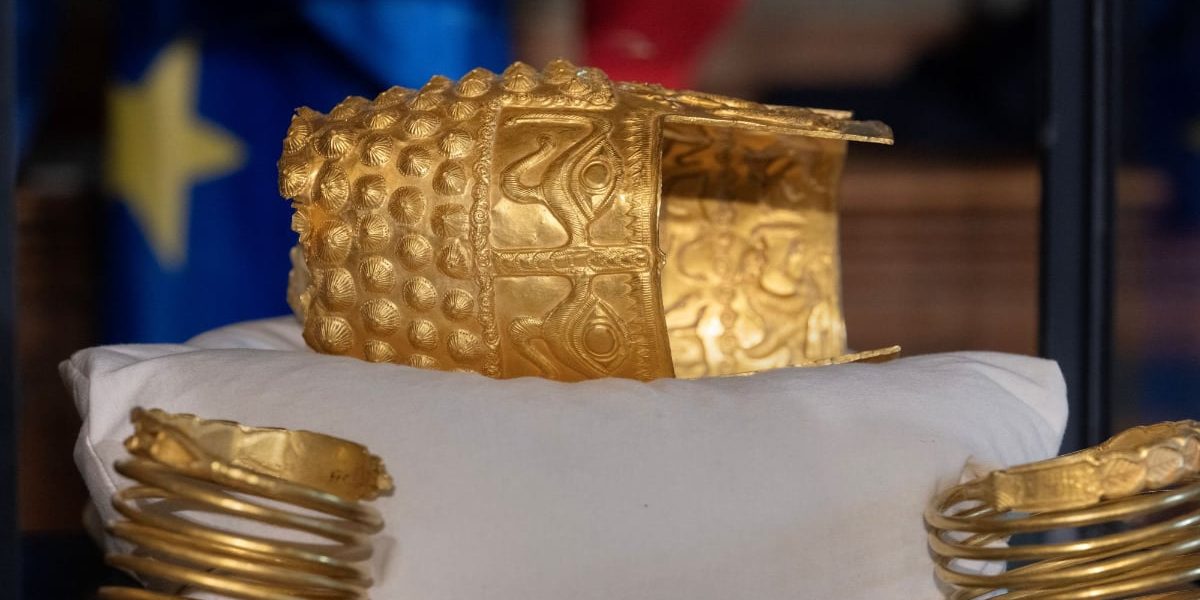 Coiful de la Coțofenești, între legendă și adevăr: Ce se ascunde?