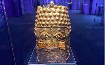 Coiful de la Coțofenești și două brățări dacice, recuperate în Olanda Autoritățile olandeze au anunțat recuperarea Coifului de la Coțofenești și a două dintre cele trei brățări dacice furate anul trecut din Muzeul Drents