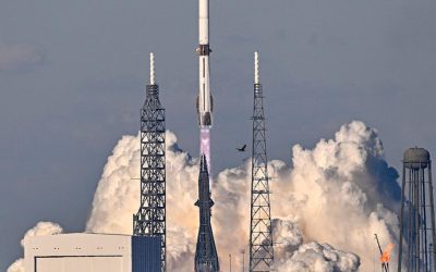 Blue Origin lansează racheta cu motor reutilizabil, o premieră