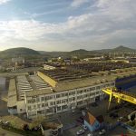 Criza lovește Bistrița-Năsăud: 500 de oameni, trimiși în șomaj de un producător auto