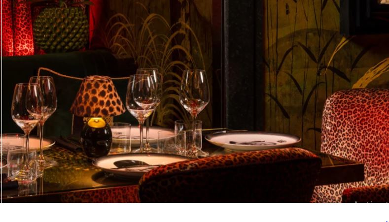 Hotel vechi din România, cu prețuri mari, caută angajați