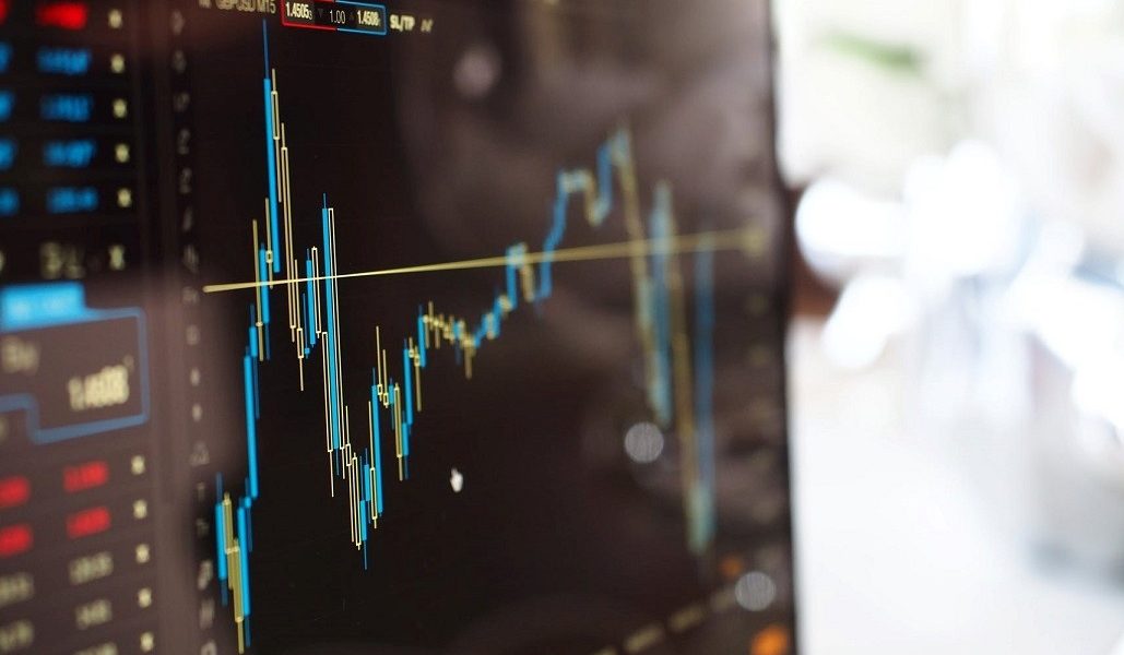 FMI taie drastic: România, creștere economică de doar 0,7% în 2026