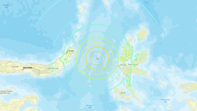 Un cutremur puternic cu magnitudinea de 7,4 pe scara Richter a zguduit joi regiunea Mării Molucelor de Nord din Indonezia, generând o alertă de tsunami pentru țările vecine