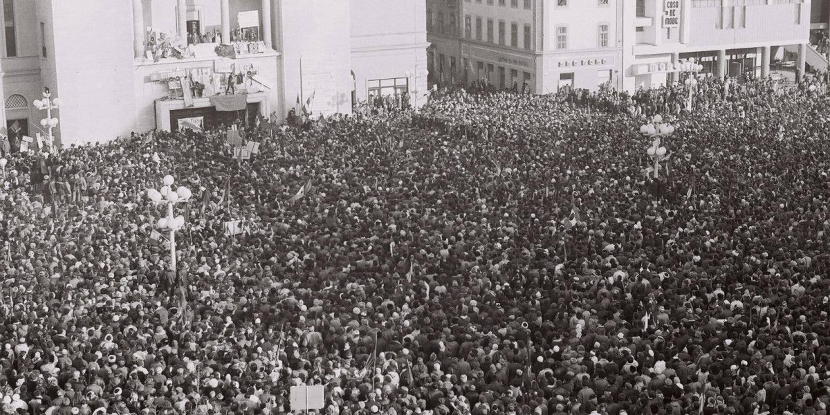 Societatea Timișoara, apel disperat la Iohannis: Bolojan, susținut de președinte