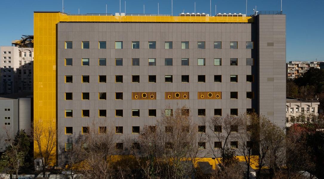 Spitalul Dăruiește Viață din București, ridicat din donații, aniversează doi ani de la deschidere