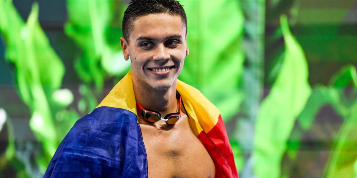 Popovici face istorie din nou: Nou record pentru înotătorul României!