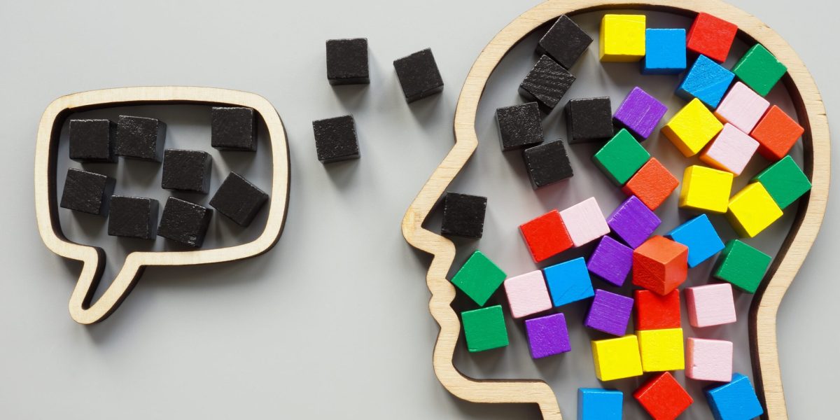 Ura, combustibilul conflictelor: De ce ne urâm și cum ne putem vindeca