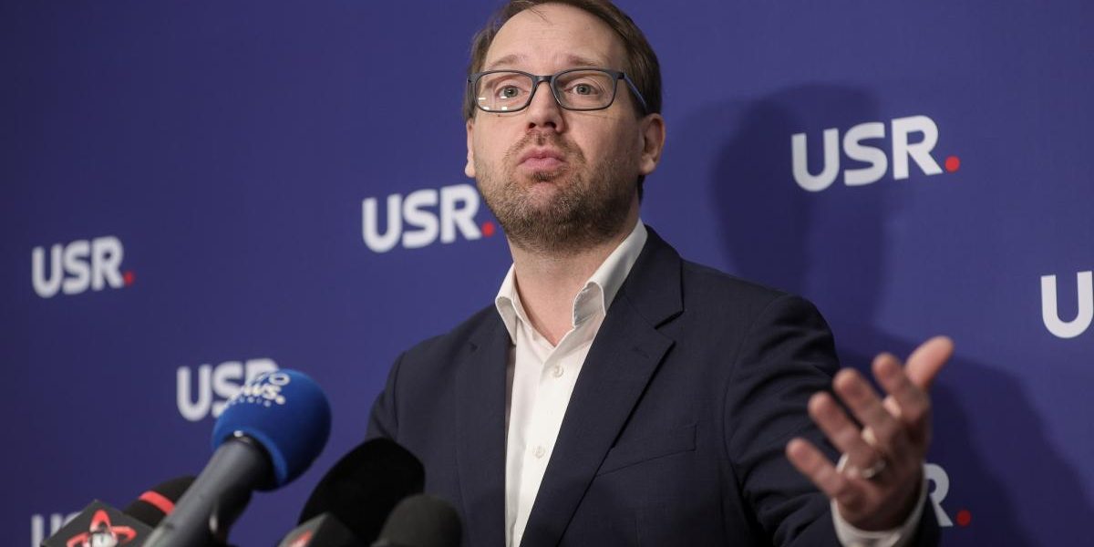 Fritz: USR, ALĂTURI de Bolojan în luptă. PSD, acuzat de interese ascunse