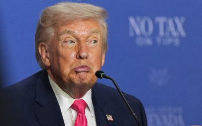 Petrolul sare de 100 de dolari, în timp ce Donald Trump analizează propunerea Teheranului