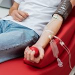 România, în criză de sânge: Doar 1,7% din români donează. Beneficii noi în 2026?