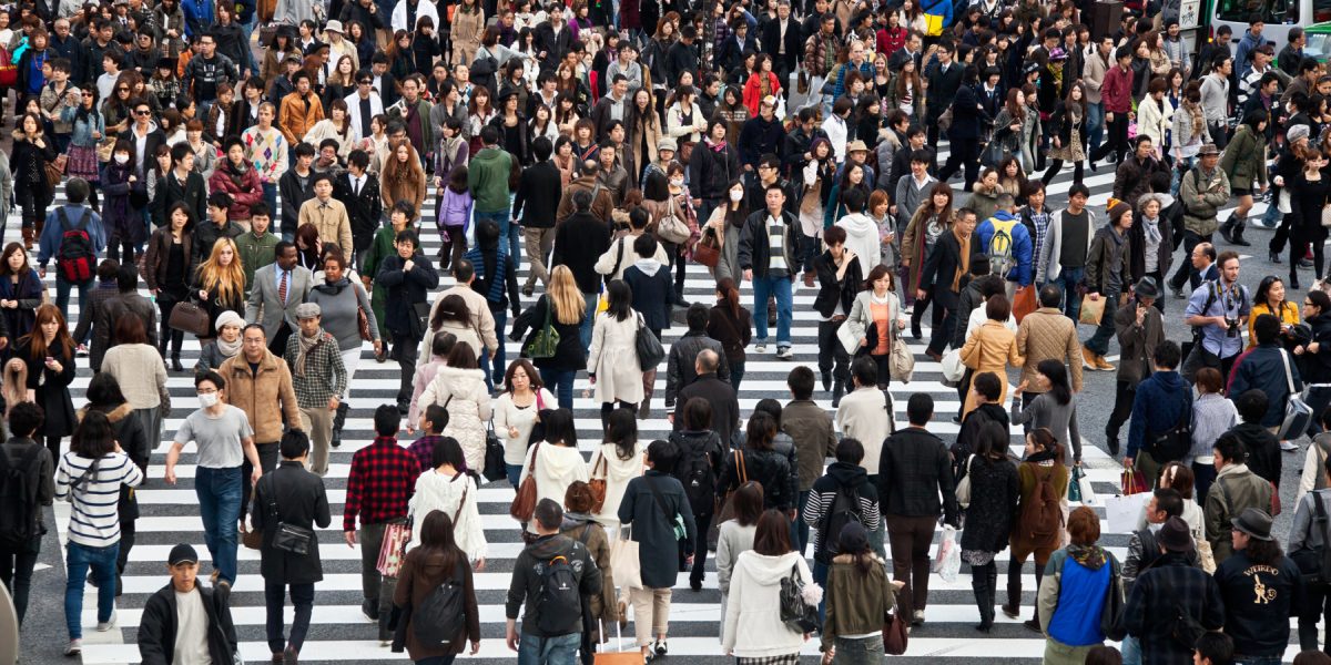 Populația României continuă să scadă: scăzuse la 21,646 milioane de locuitori la 1 ianuarie 2026 Numărul locuitorilor României a înregistrat o nouă scădere, atingând 21,646 milioane de persoane la 1 ianuarie 2026, conform datelor publicate joi de Institutul Național de Statistică (INS)