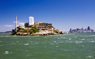 Alcatraz, din nou în atenția autorităților: Donald Trump vrea să redeschidă celebra închisoare Fostul președinte american, Donald Trump, a inclus în propunerea de buget pentru anul fiscal 2027 o solicitare de 152 de milioane de dolari pentru redeschiderea închisorii Alcatraz