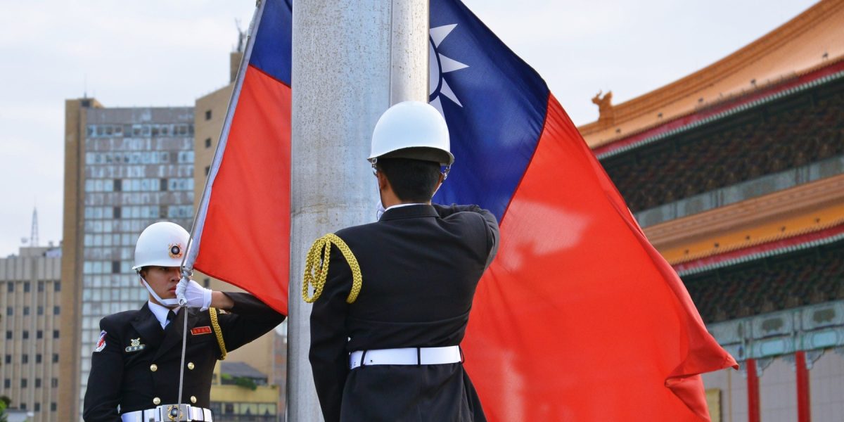 Taiwan: Zece acuzați de spionaj în favoarea Beijingului, inclusiv militari activi