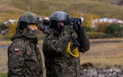 Germania introduce o nouă lege care limitează călătoriile în străinătate pentru bărbații cu vârste între 18 și 46 de ani BERLIN – O modificare legislativă recentă în Germania a stârnit controverse majore, impunând bărbaților cu vârste cuprinse între 18 și 46 de ani să obțină aprobarea autorităților militare înainte de a părăsi țara pentru mai mult de trei luni