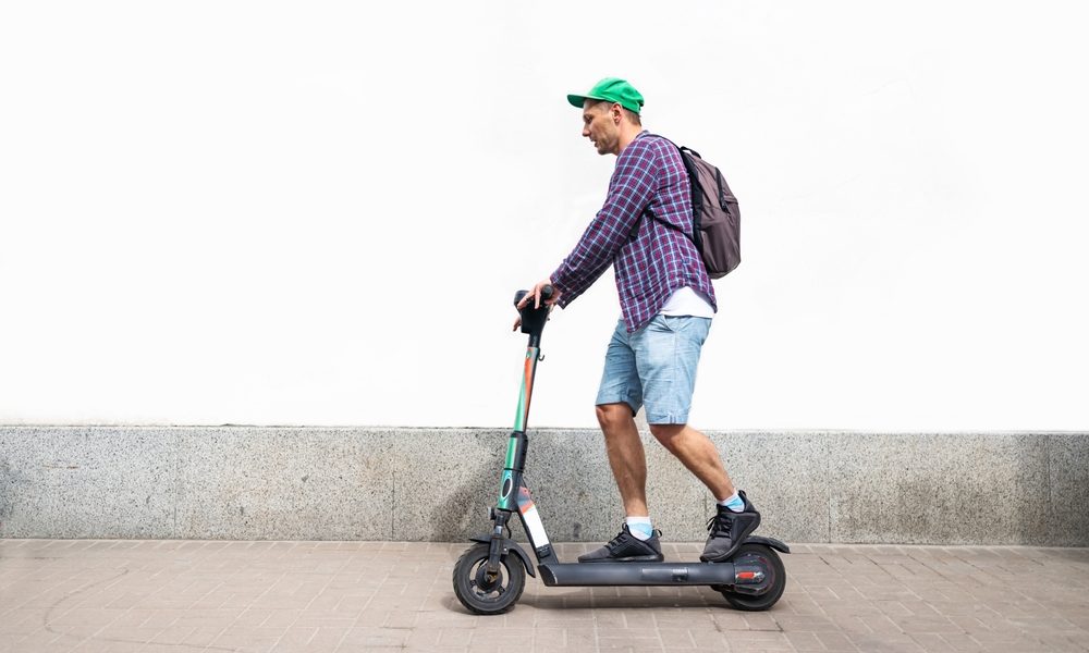 10 trucuri să fii rege pe trotinetă: Ghid pentru începători (P)