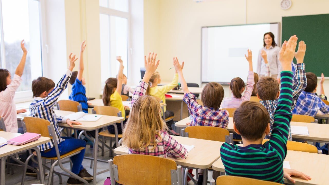 M-am uitat la gradul de aglomerație: Ce-am văzut în clasă