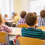 Anul școlar: Când au elevii vacanțe și la ce examene se pregătesc