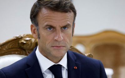 Macron, la video-conferință UE: Minorii, scoși de pe rețelele sociale?