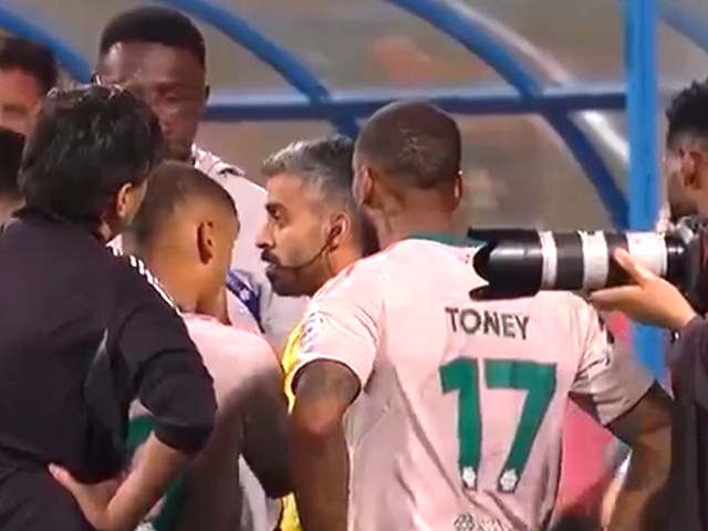 Arbitrul, prins cu „hoția pe față”: Imaginile compromițătoare au ieșit la iveală