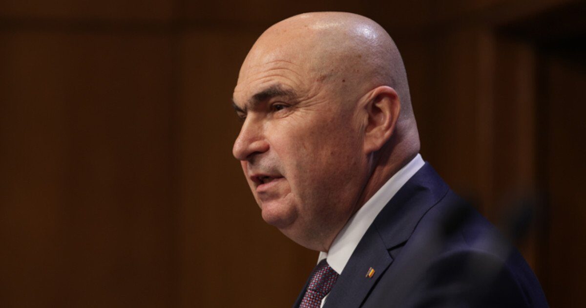 Bolojan: România cere ajutorul CE în negocierile cu Pfizer. Miniștrii, la SUA