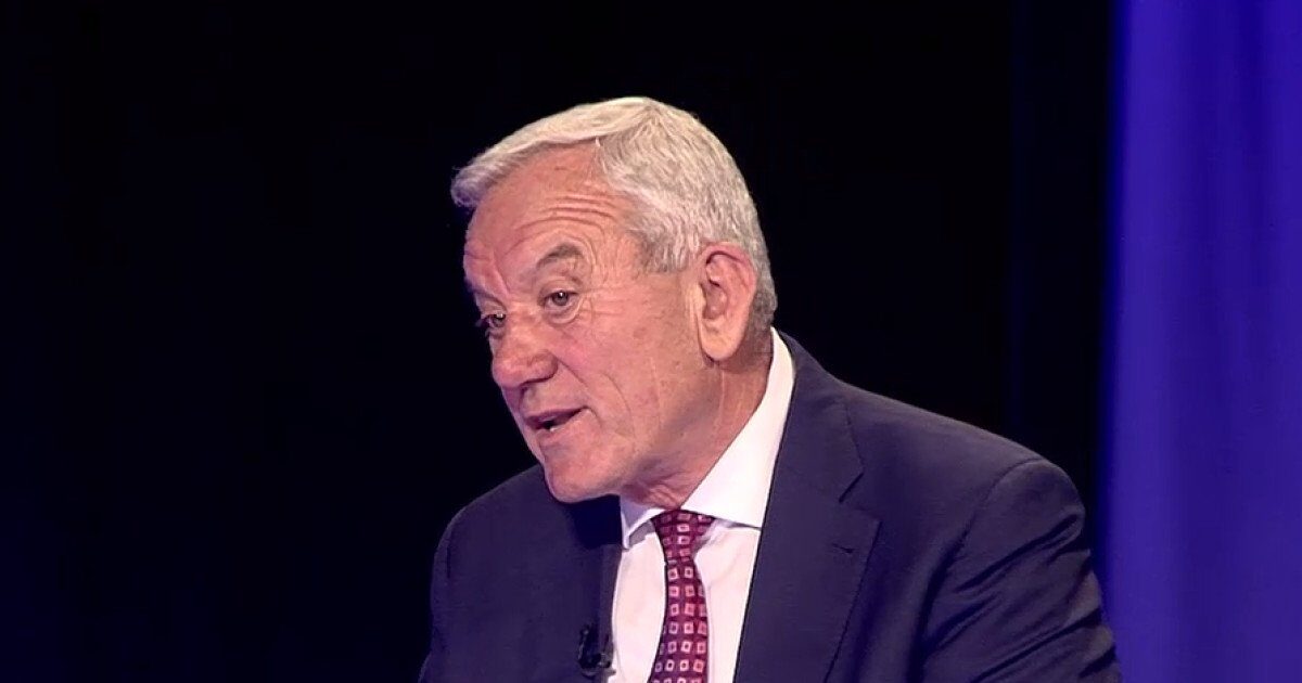 Toma îl contrazice pe Grindeanu: PSD riscă să piardă dacă pleacă de la guvernare Primarul municipiului Buzău, Constantin Toma, a criticat public poziția președintelui PSD, Sorin Grindeanu, cu privire la posibila ieșire de la guvernare