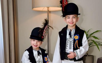 Sâmbătă, 30 martie 2024 Eric și Eduard, pe scena „Românii au Talent”: Un moment așteptat de fani Vineri, 3 aprilie, telespectatorii români vor avea parte de un nou spectacol pe scena emisiunii „Românii au Talent”