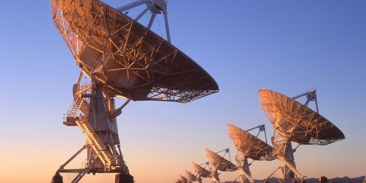 Extratereștrii Există? Misterul cosmic, dezbătut din vremea lui Aristotel