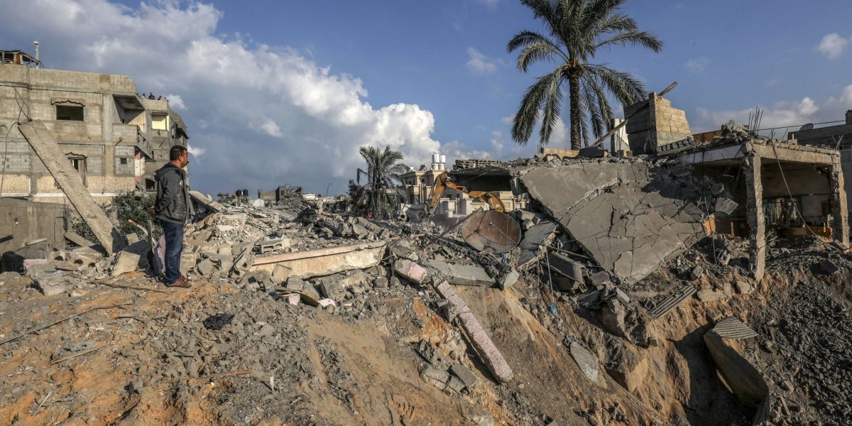 Criză majoră: Consiliul pentru Pace, făcut „HARCEA-PARCEA”