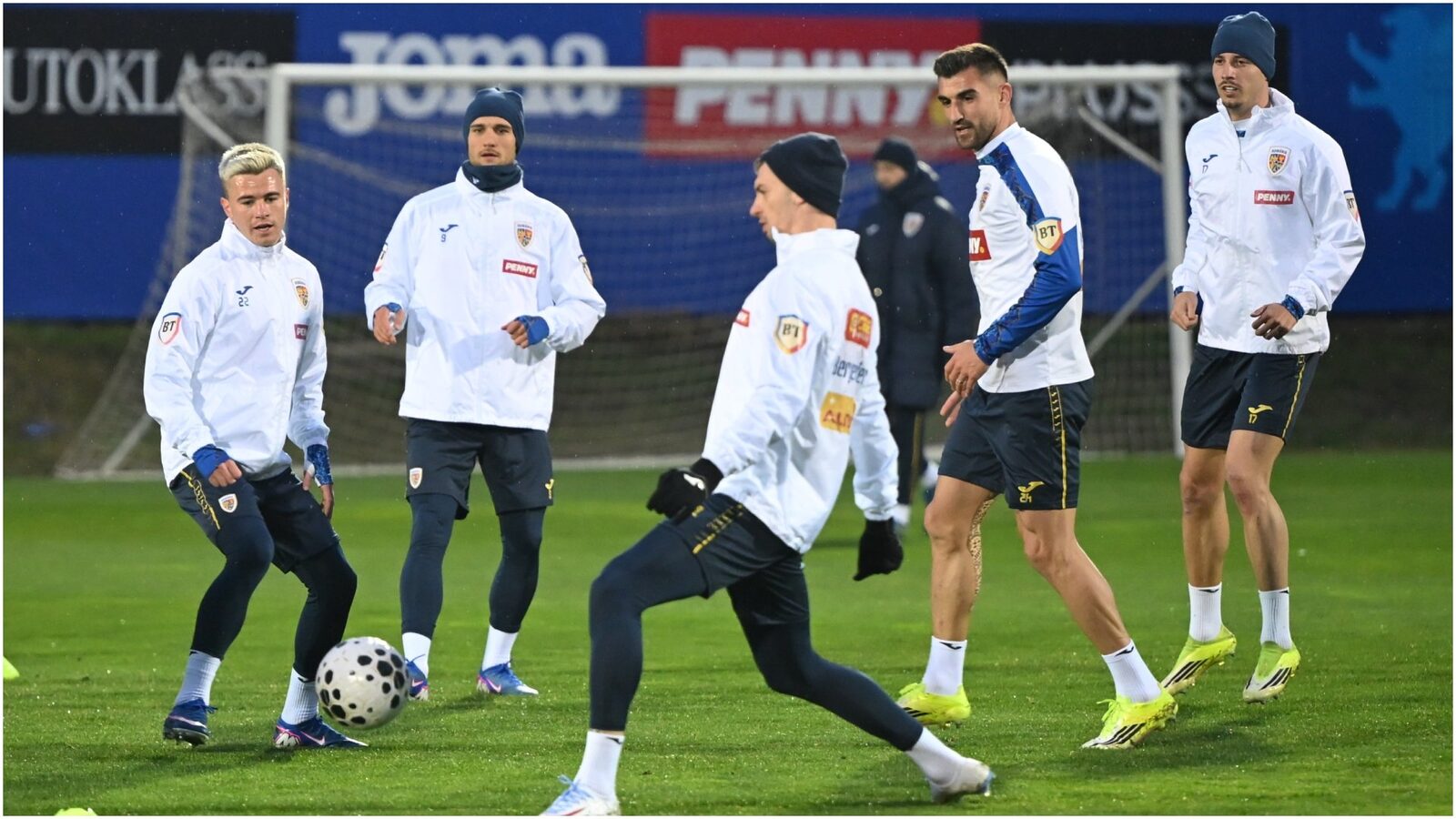 Marius Coman, atacantul de la UTA Arad, a fost convocat surprinzător de Mircea Lucescu la echipa națională de fotbal a României