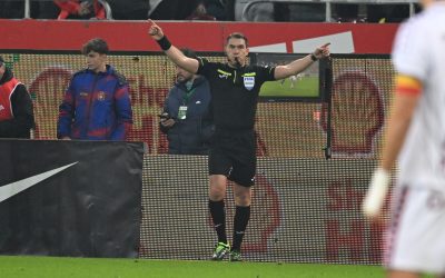 Arbitrul român Istvan Kovacs va conduce meciul tur din sferturile de finală ale Ligii Campionilor dintre FC Barcelona și Atletico Madrid, o decizie care a stârnit deja reacții în presa spaniolă